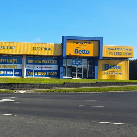 Hartley Wells store on Alison Street